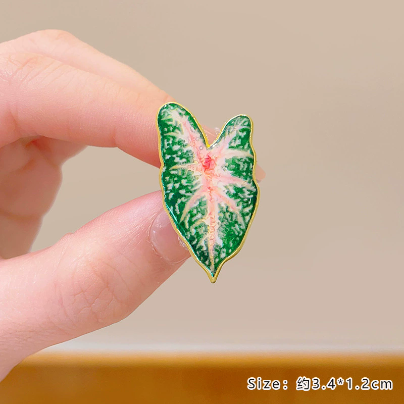 Potted Plant Brooch Monstera A - Aloe Vera Pot avaliação e preço